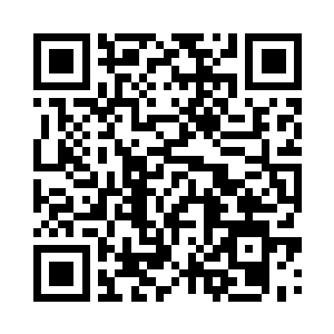 以龙傲天的手段根本就阻止不了对方二维码生成