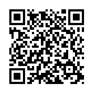 仪态万千的坎蒂丝公主还给张铁抛了一个媚眼二维码生成