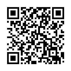 任军社和他的女朋友都禁不住看过去二维码生成