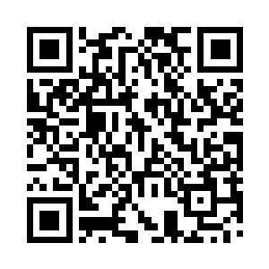 任琦宁身边坐着的自然是赫兰王后和云妃二维码生成