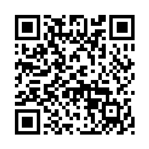 任由厉倾城的眼泪流敞在他的身上二维码生成