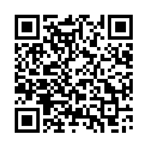 任由方应物不紧不慢的与自己并肩而行二维码生成