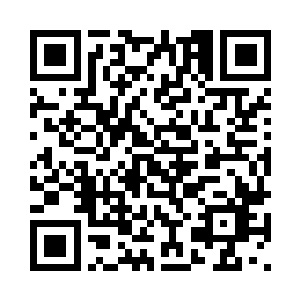 仿佛同他们那多年未变的容颜一样二维码生成