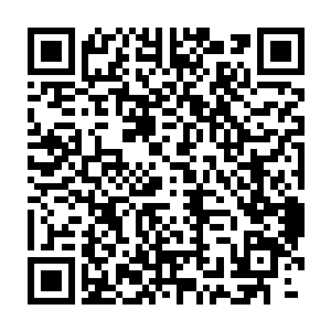仿佛外界的一切都跟他没有关系似的……包括这几个年轻人的嘀咕二维码生成