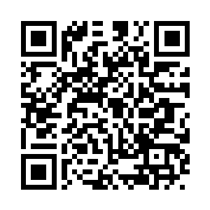 仿佛她眼睁睁伟大的世界朝前滚滚而去二维码生成