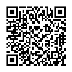 仿佛完全是一个旁观者一般……这个强烈的落差二维码生成