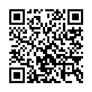 仿佛幽暗的大殿深处有什么东西再吸引他们二维码生成