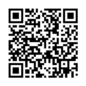 仿佛想把他脸上每一个毛孔都看清楚似的二维码生成