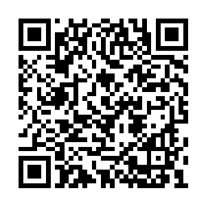 仿佛这样就可以把所有的烦心事都甩出脑袋似的二维码生成