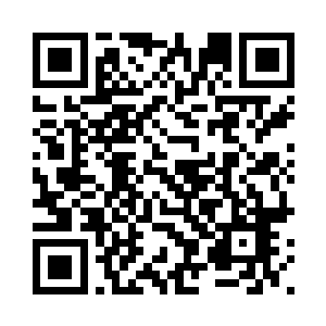 仿佛陷入了过去的回忆中难以自拔二维码生成