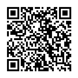 休息时围在自己身边的十几个农民兵有点焦虑的询问着斯塔恩二维码生成