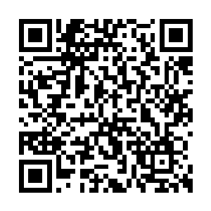 众人只觉得自己忽然像是落入一片可怕的泥潭中二维码生成