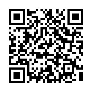 众人的视线都望向了那朵被众美蹂躏过的红花二维码生成