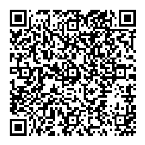众人见到这一幕 再次惊呼一声 要知道 原本还以为风清扬是凭借自身能力收取若水 但现在看來 他也是有着一种宝贝的二维码生成