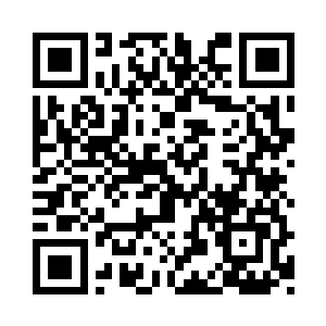 优哉游哉的领导们为了一个位置而挤来挤去二维码生成