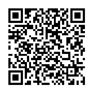 会让他们不由自主的想到那位美绝天下的南宫二少二维码生成