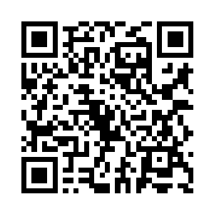 估计是他以前在厂里工作时留下来的旧衣服二维码生成