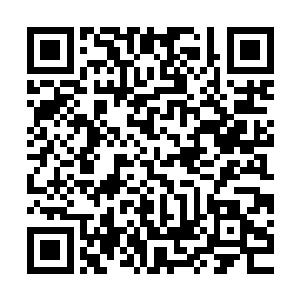 估计现在贝海说月球上有外星人这三人也会拿起望远镜去找找看二维码生成