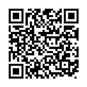 伸出食指指着门口早已经没有夏天影子的地方二维码生成