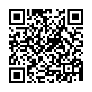 伸手一指三个正目瞪口呆望着他的修士二维码生成