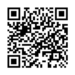 伸手在门边上一个突出的石砖拍下二维码生成