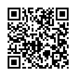 似乎刚才试用骨器的兴奋之意还未完全退却二维码生成