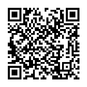 似乎完全没有意识到他们习以为常的这种繁华富丽二维码生成