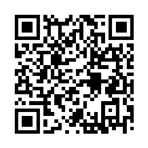 似乎就是从头顶上这一束光中传出来的二维码生成