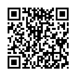 似乎恨不得把所有漂亮首饰都戴上去二维码生成