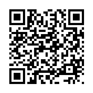 似乎渐渐和另外一道高大的身影重叠起来二维码生成