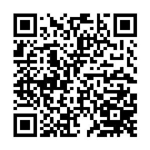 似乎要把她自己的身体完全挤入吴凡的身体中一样二维码生成