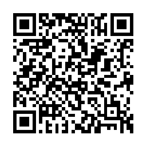 但中国尊师重道的传统不是几年时间建立起来的二维码生成