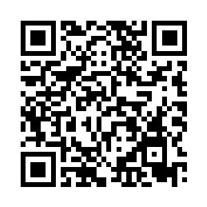 但他做出的举动却叫她们不得不多想二维码生成