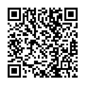 但他并不是那种善于用传球来组织进攻的组织型中场二维码生成
