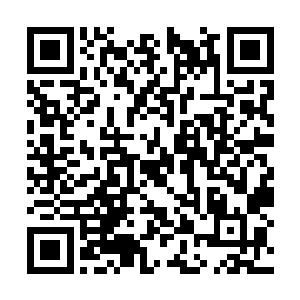 但他自己却将自己摆在了一个更加低微的位置上去二维码生成