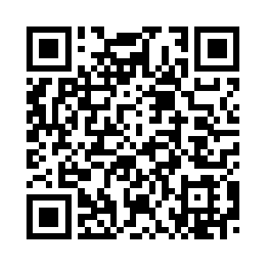 但先让翡翠和玳瑁她们教她们规矩二维码生成