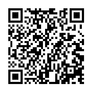 但单凭刷兵刷野想要在这么短的时间内打出2000块二维码生成