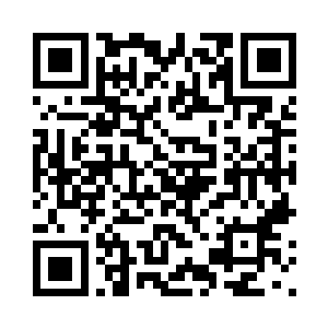 但只要他走到稍微人多一点的地方二维码生成
