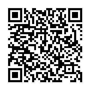 但因为冯文博一再交代强调一切按正常副教授来对待夏云杰二维码生成