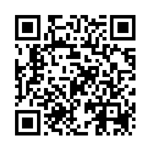 但在他的身上却衬托出一种另类的文雅二维码生成