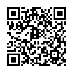 但她挪动了不到一米的距离便又被迫喊停二维码生成