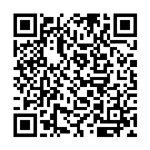 但对付几个没受过正规训练的抢劫犯却也是绰绰有余二维码生成