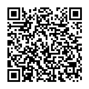 但市公安局对外公开的网站上面的领导人一栏还是有她的名字和照片的二维码生成