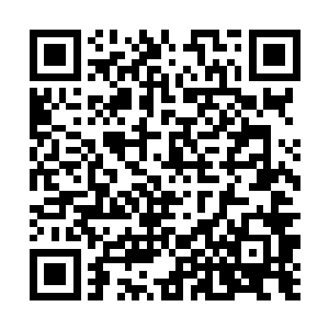 但弄来弄去还是被洪奇带着组成这么一个小车间一样二维码生成