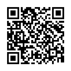 但弯成了两弯月牙的眼睛已经出卖了他二维码生成