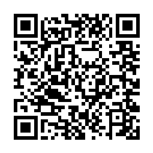 但想让斯嘉丽战胜在犹太俱乐部非常受欢迎的娜塔莉二维码生成