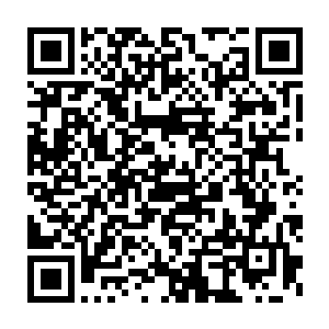 但拉姆得到了和托马斯・穆勒一样的结果――他人挤靠过去的时候二维码生成