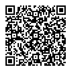 但是从他们身上散发出来的气势却让这些普通士兵有一种无法抗拒的令人窒息的压迫感二维码生成