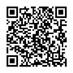 但是他依然可以凭借记忆和身体本能来完成这两个技术动作二维码生成