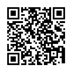 但是他在跑过人群之后却是又跑了回来二维码生成